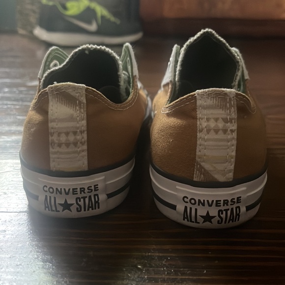 Converse All Star slip on. Never worn. Unisex. Mustard Brown, Creme and White - Picture 2 of 4